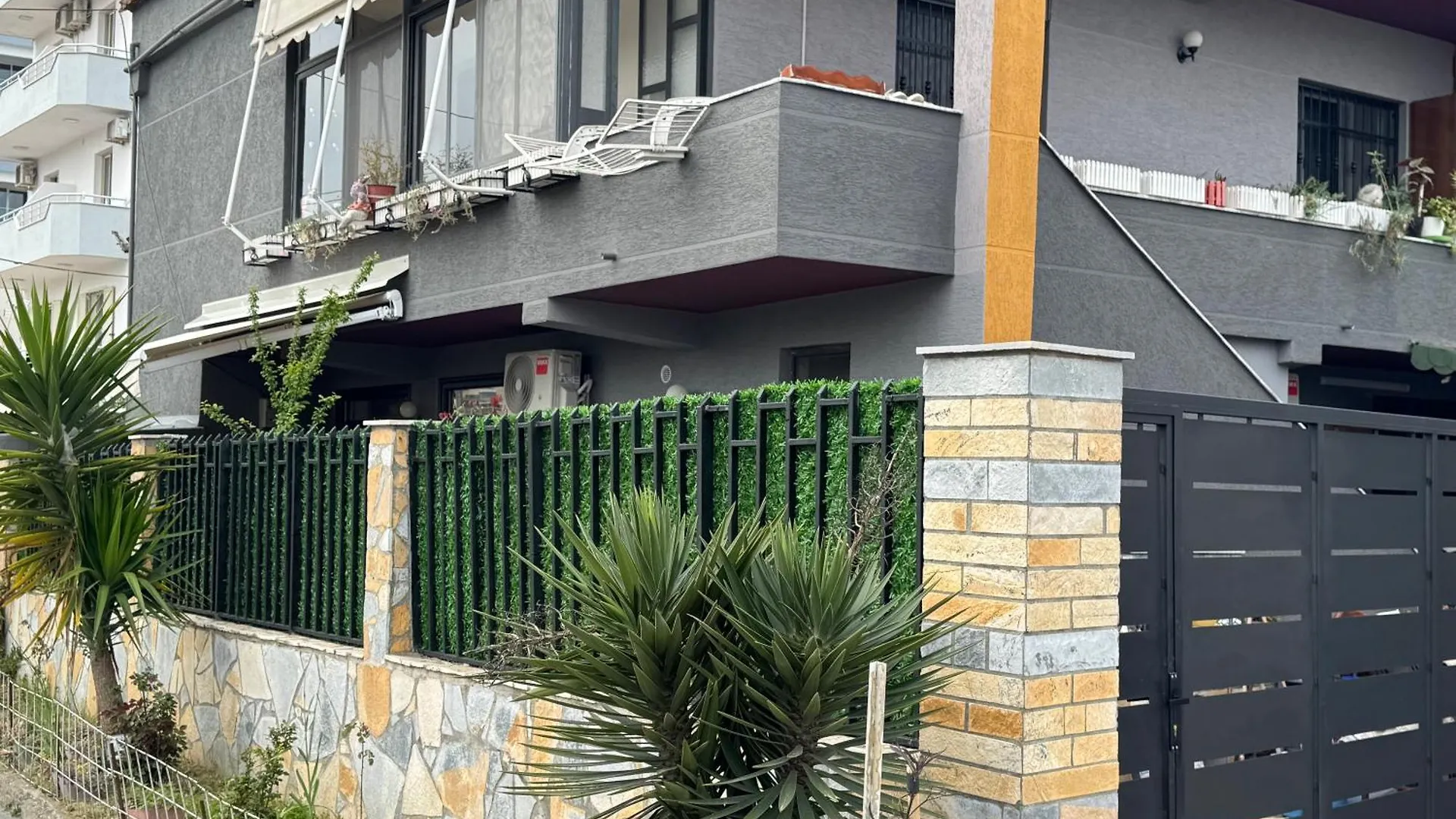 Fab'S Apartments Durres